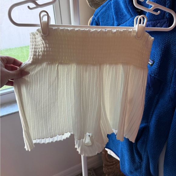 Z Supply Cream Ribbed Crop Top & Short Set - Picture 3 of 3